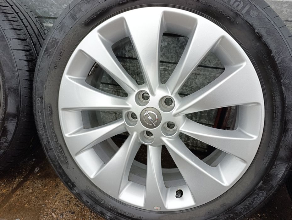 Opel Mokka felgi aluminiowe 18 cali 5 x 105 wzorowy stan z Niemiec