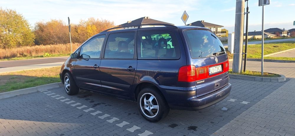 VW Sharan 1.8t + lpg 2001r. 7 os.