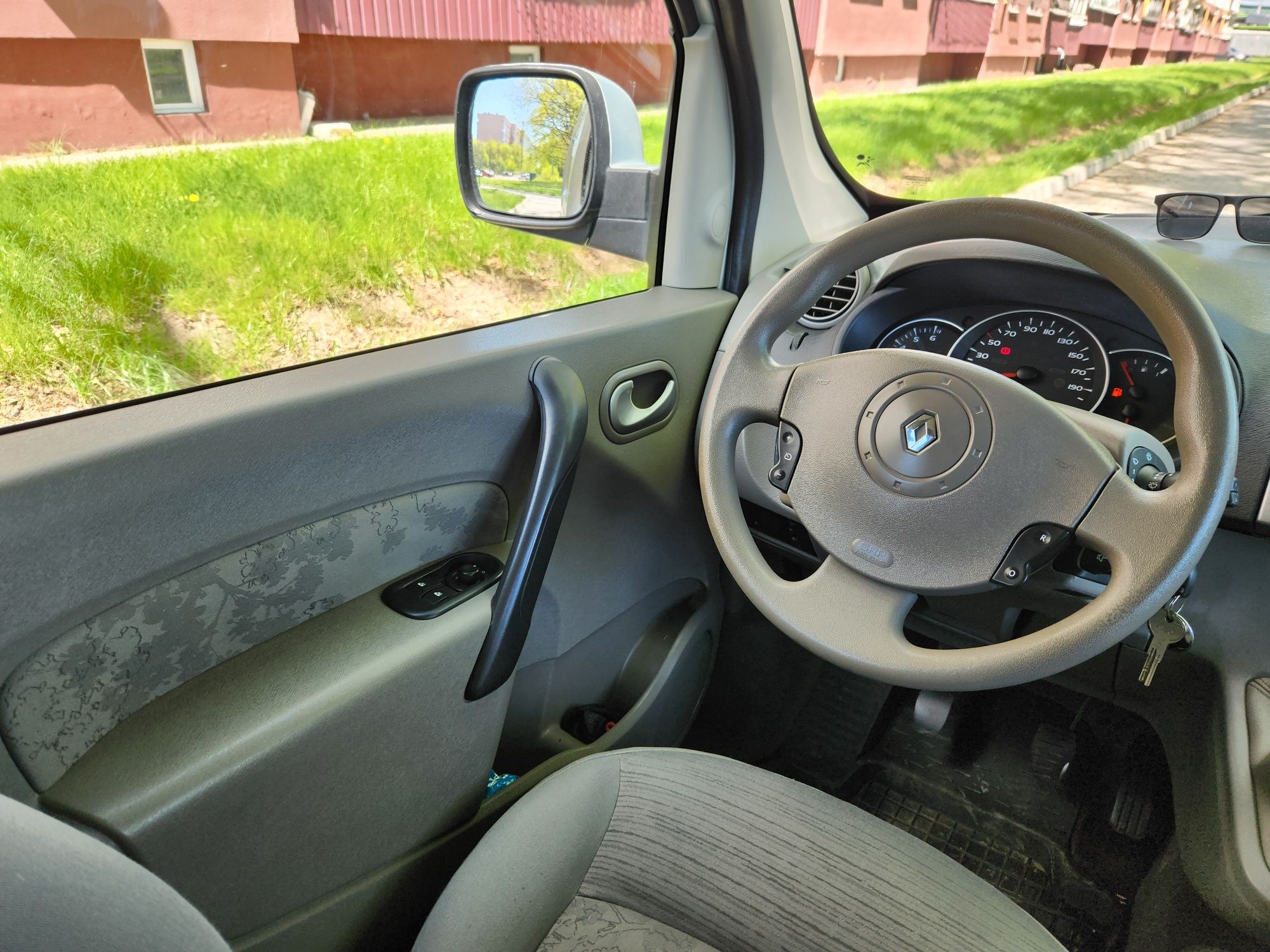 Рено кенго Renault Kangoo 1.6 бензин 109к.с. гарна комплектація