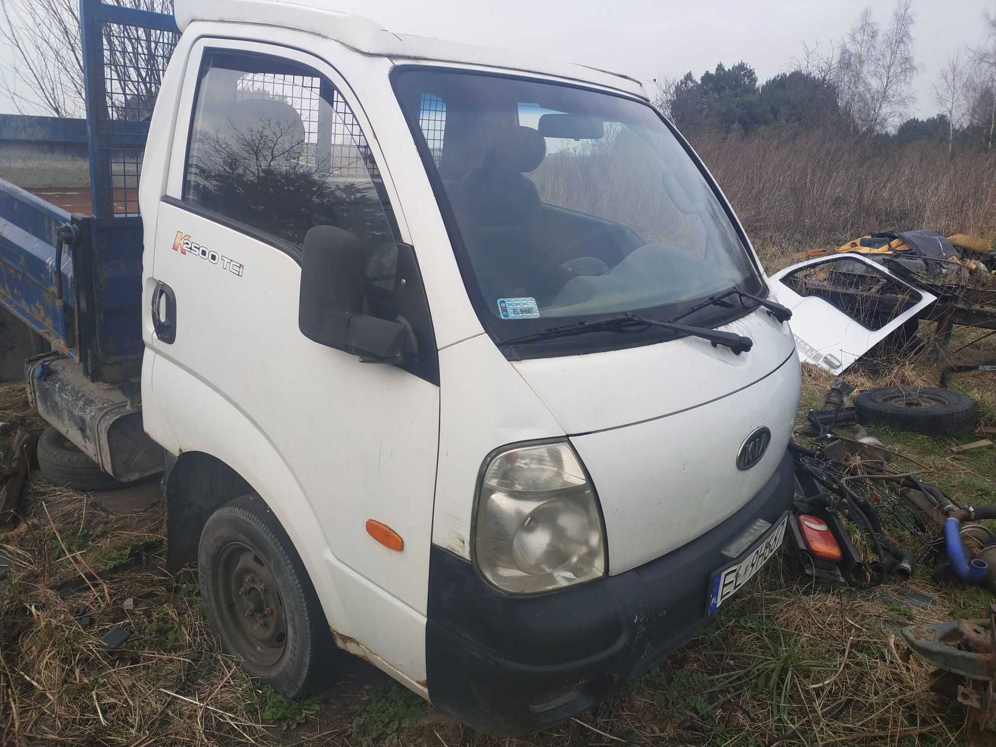 Kia k2500 k2700  skrzynia biegów felgi części