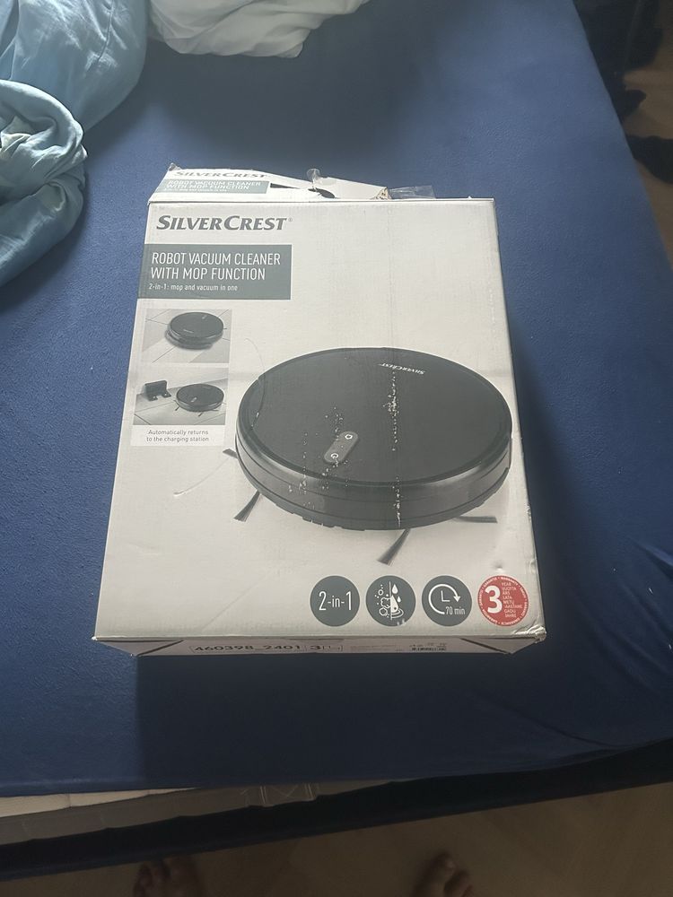Robot sprzatajacy silvercrest
