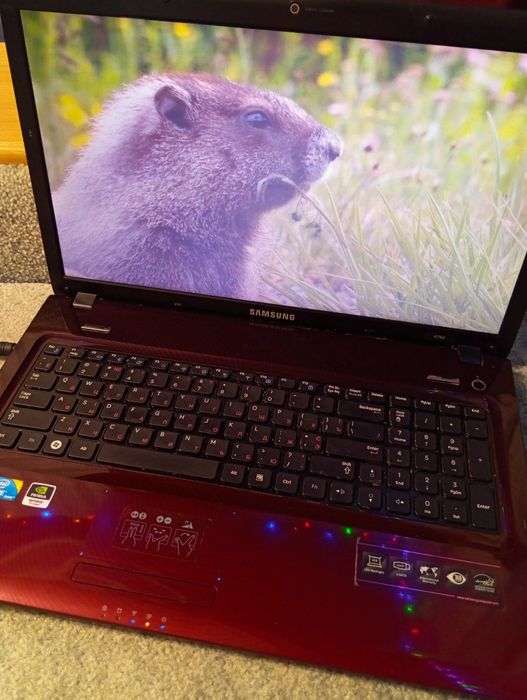 Продам ноутбук Samsung в хорошем состоянии