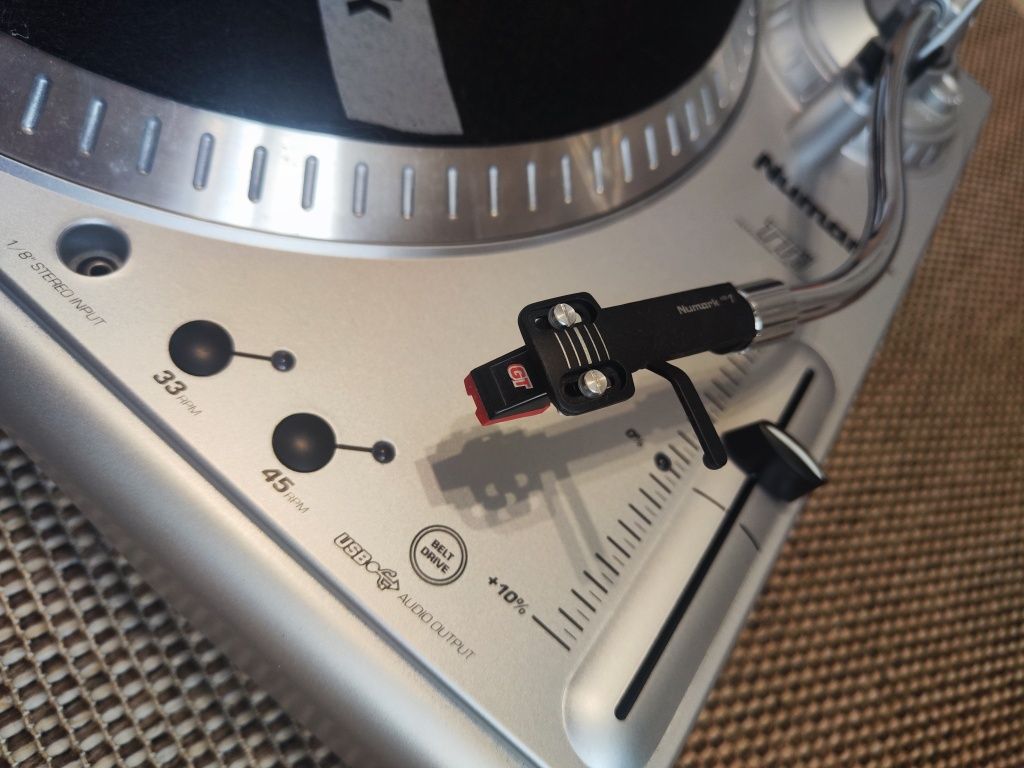 Gramofon Numark TT USB