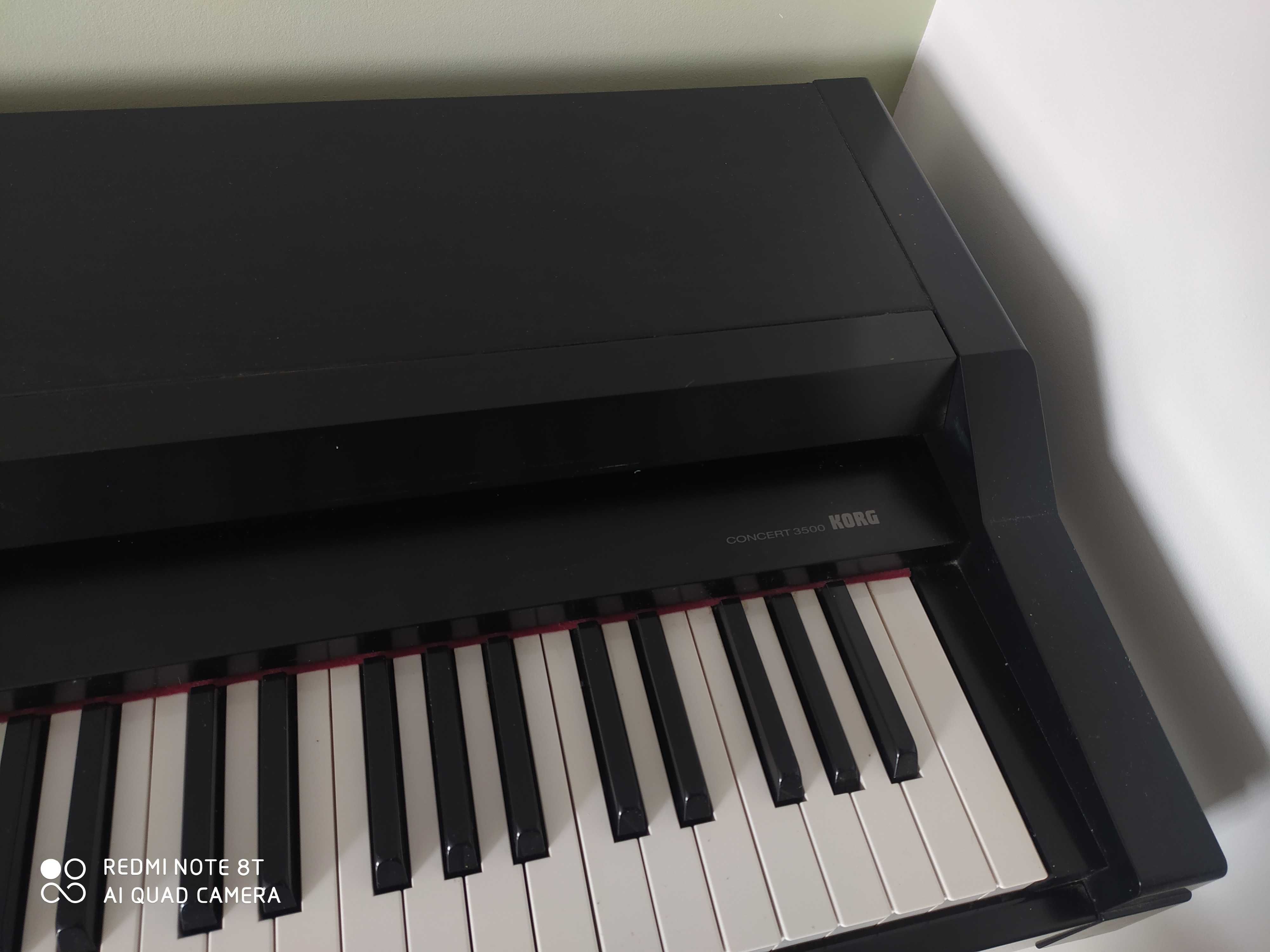 Pianino Korg Concert 3500