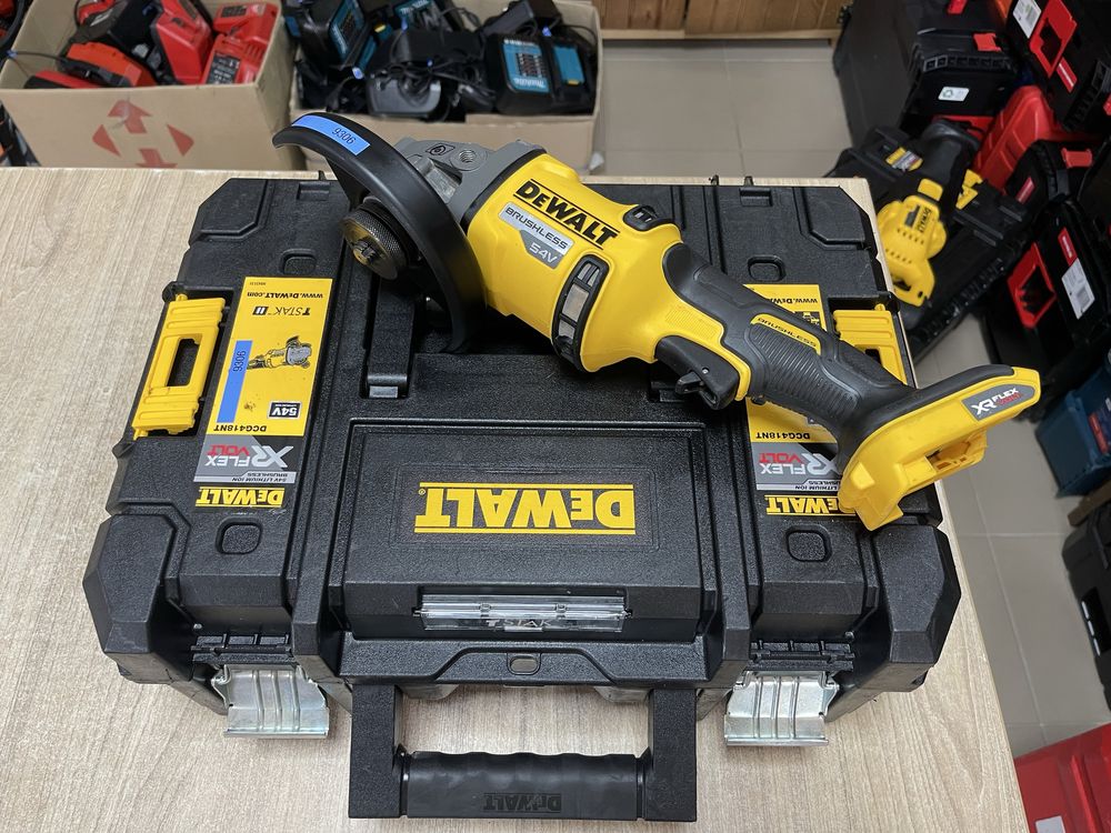 Dewalt DCG418 / безщіткова болгарка Девольт 125 мм