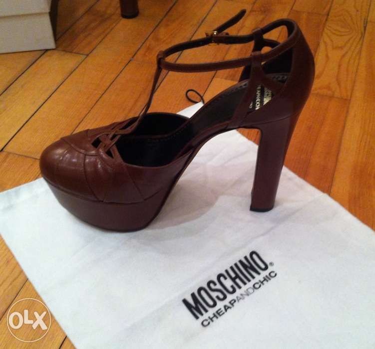 Туфли MOSCHINO CHEAPANDCHIC ( Италия, оригинал ) размер 37 ( на 36 - 3