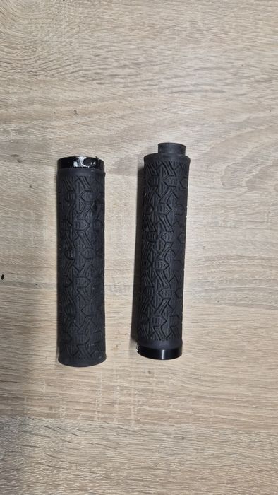 Gripy chwyty rączki Dartmoor Icon rowerowe MTB dirt czarne