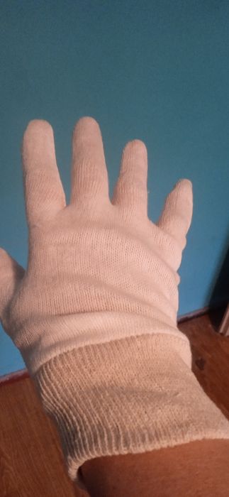 Rękawice ogrodowe uniwersalne 10 par/Nowe-cena za całość