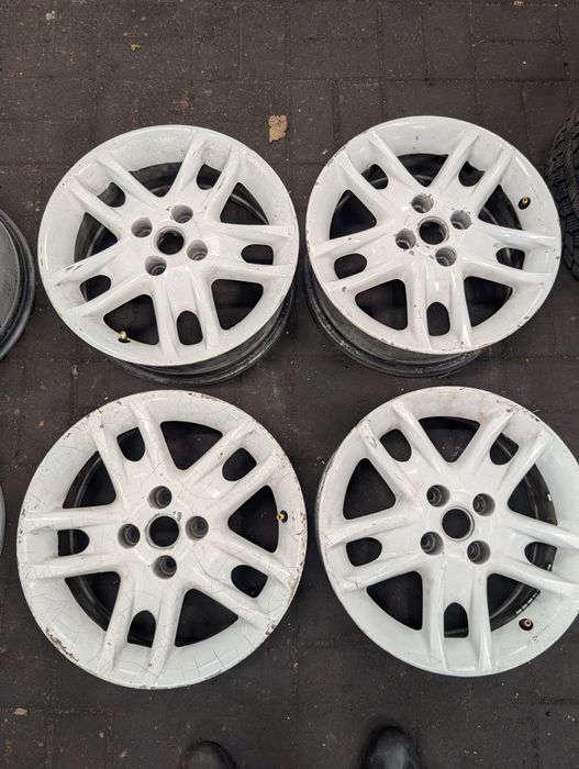 Felgi 4x98 15" Fiat Punto