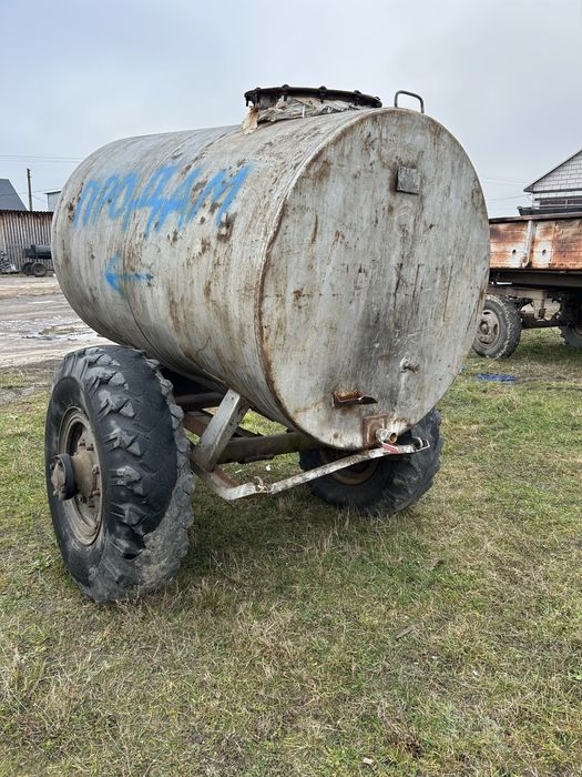 Продам дві бочки