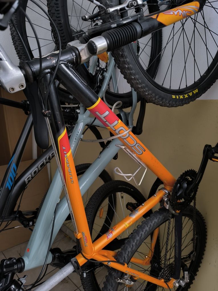 Bicicleta Scott em ótimo estado
