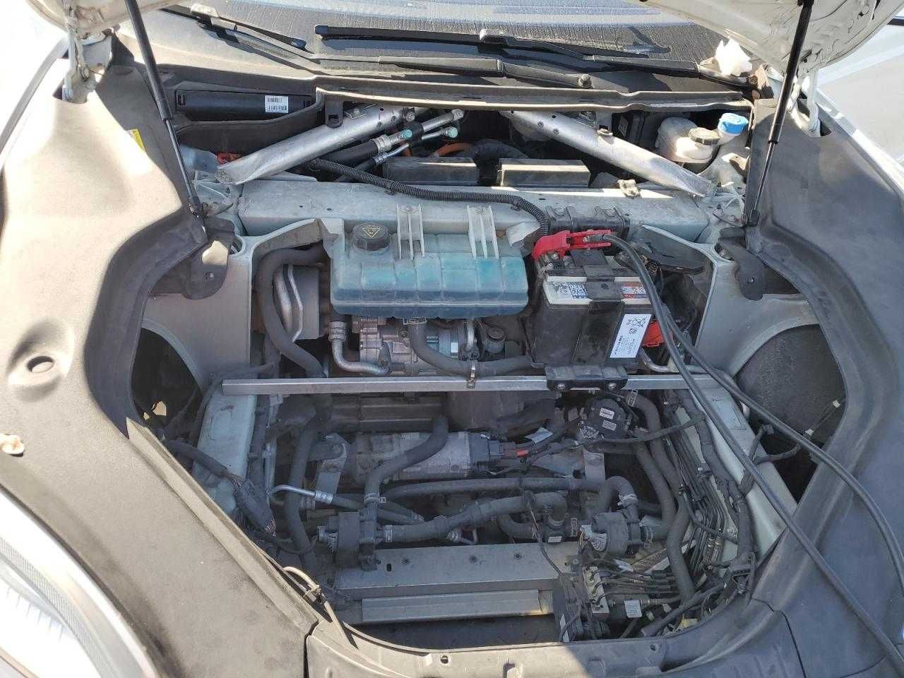Tesla Model S 2015