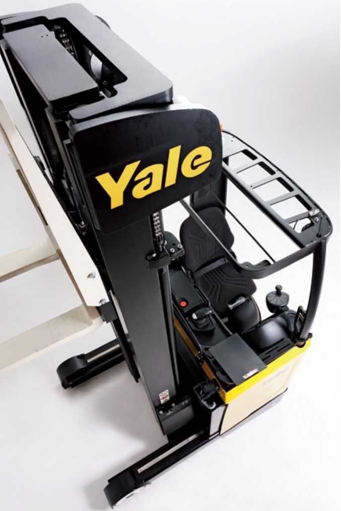 Річтрак електричний (Штабелер) Yale2 тонни на 10,5 метрів