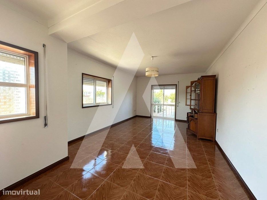 Moradia em Sangalhos