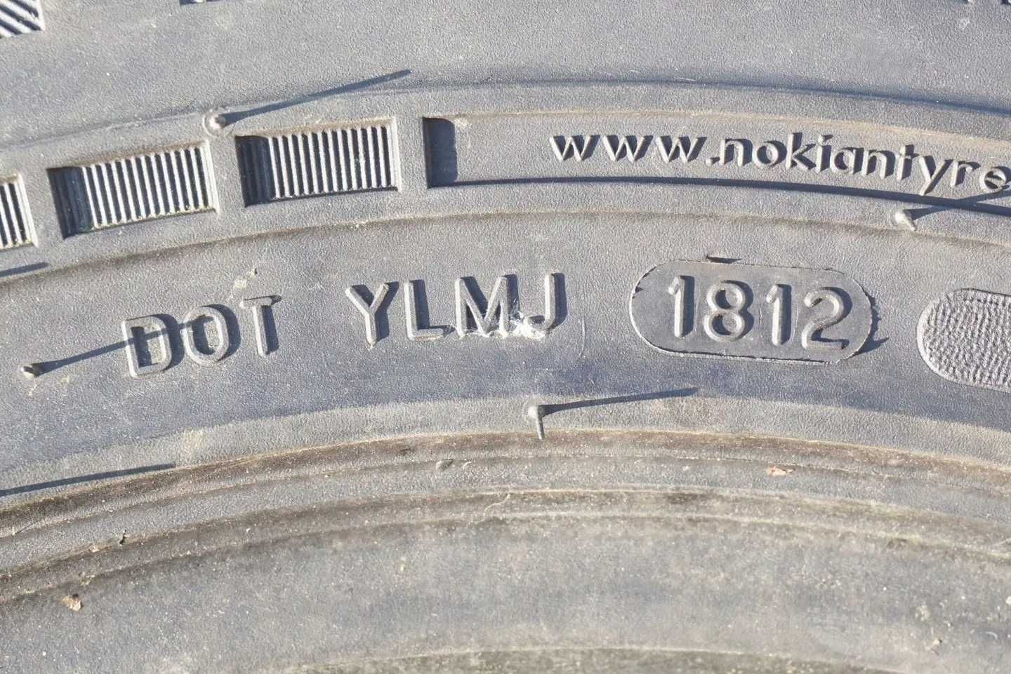 Opona Nokian Hakka C 215/65/16 C
