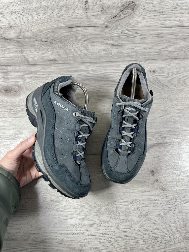 Lowa Toro Gore-Tex