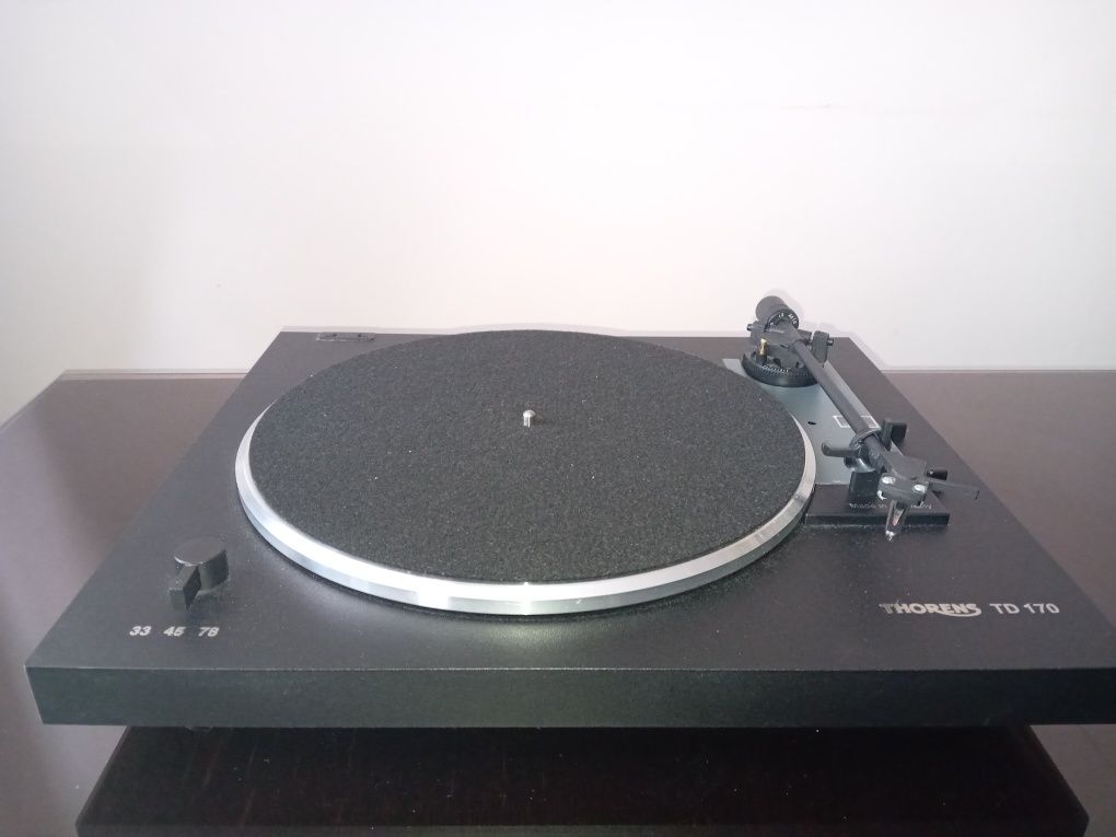 Gramofon Thorens TD170