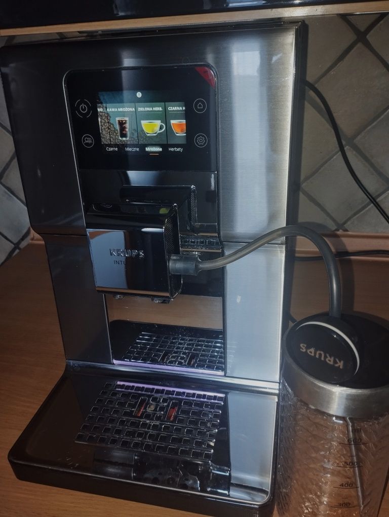 Ekspres ciśnieniowy automatyczny Krups Intuition