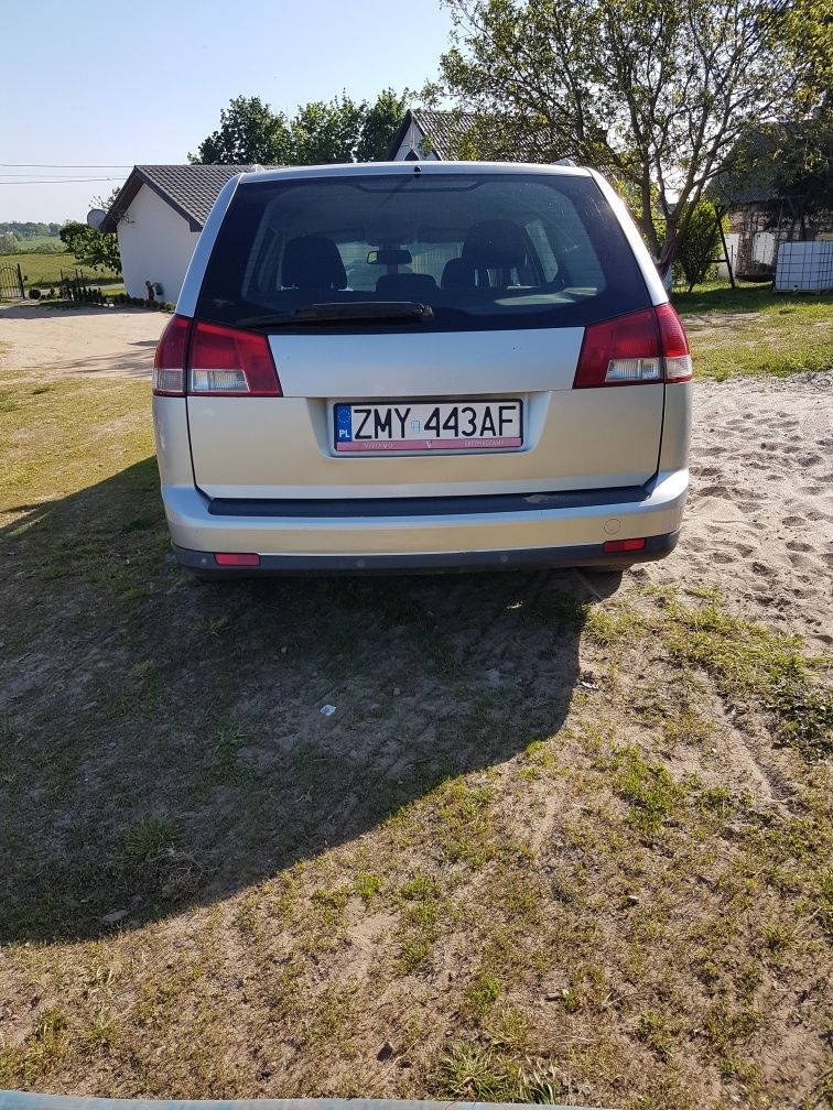 Opel Vectra C 2004 2.2