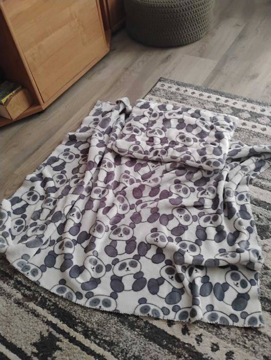 Wyprawka do łóżeczka niemowlęcego
