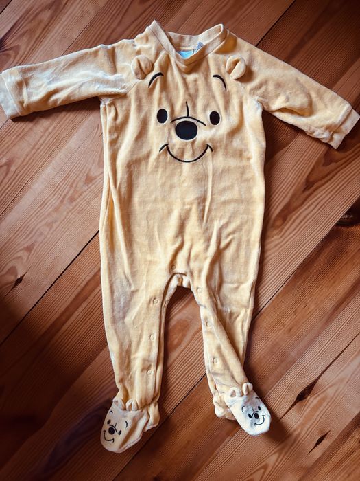 Welurowy bawelniany pajacyk kubus puchatek rozm 80 h&m