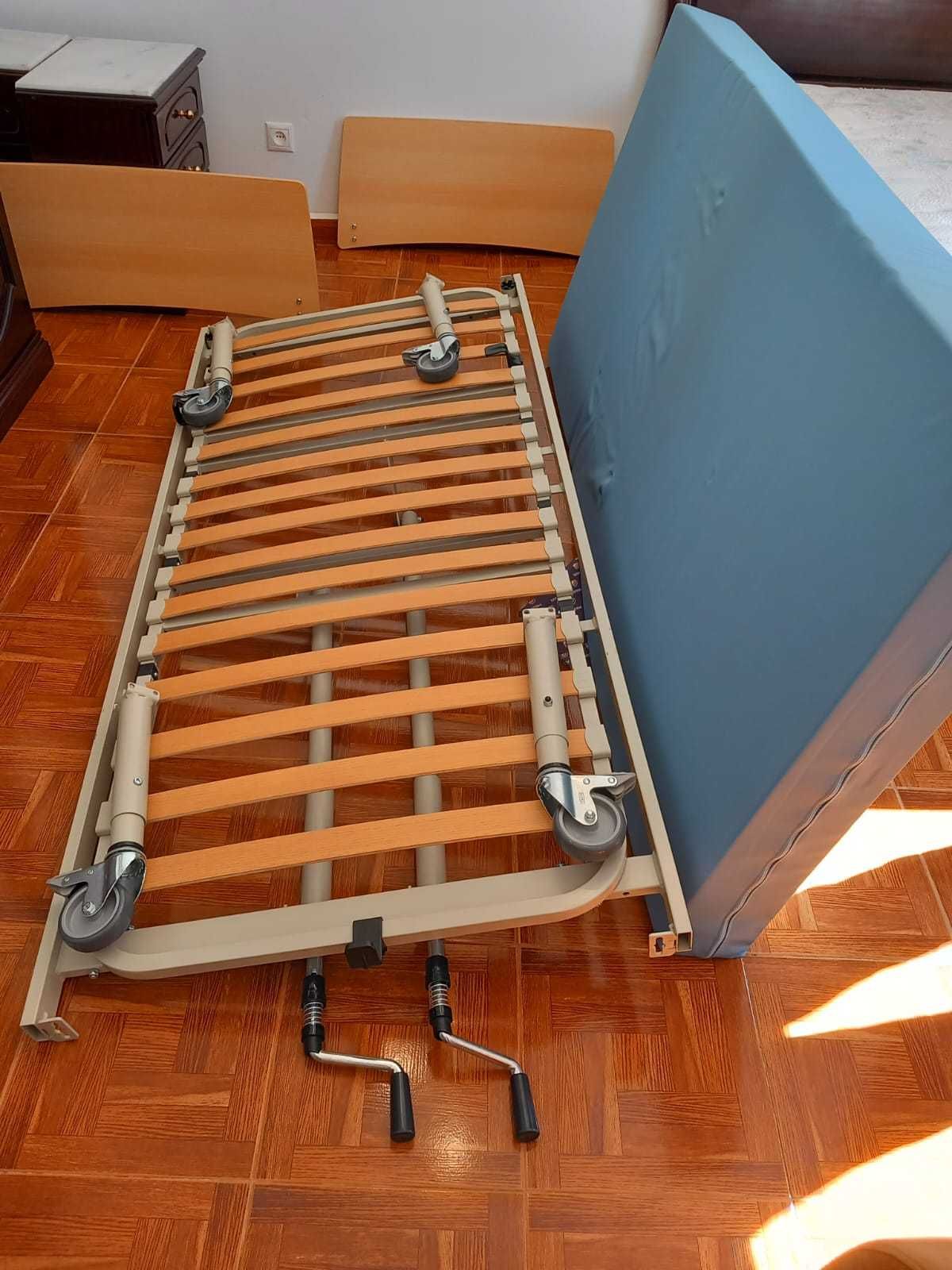 Cama articulada com 3 meses de uso