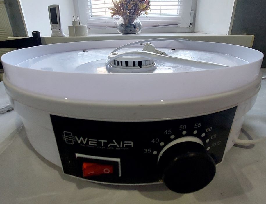 Сушарка для овочів та фруктів WetAir FD-245