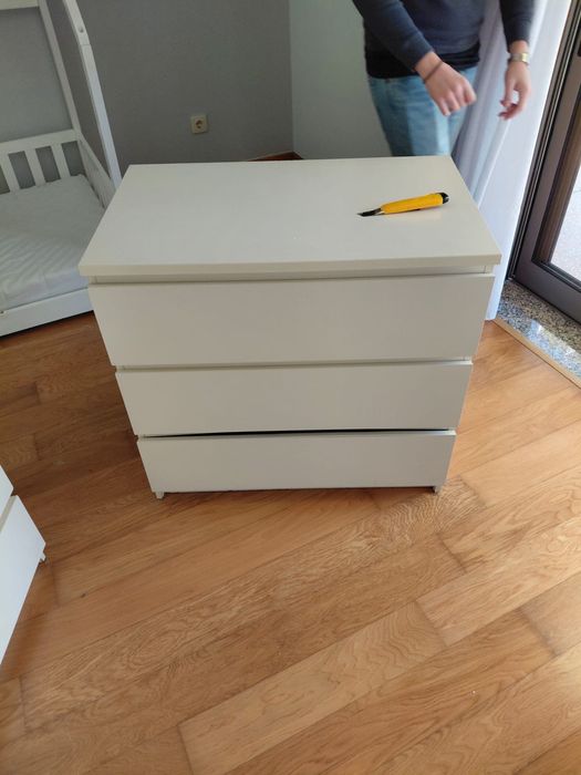 Comoda branca Malm Ikea