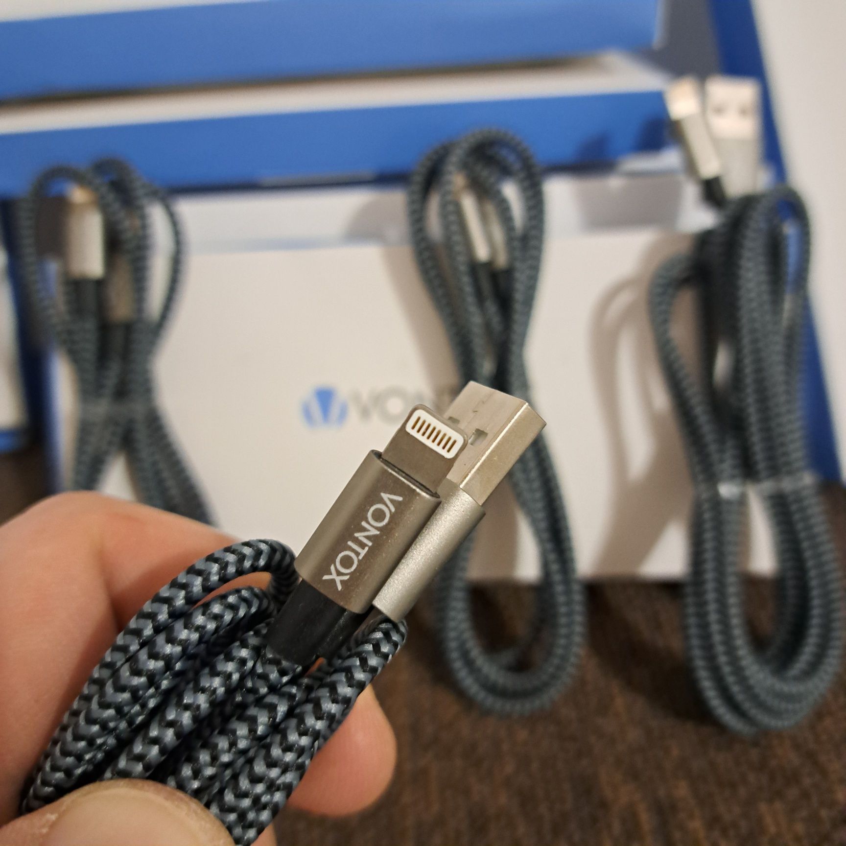 Kabel pleciony do ładowania i synchronizacji USB Lightning