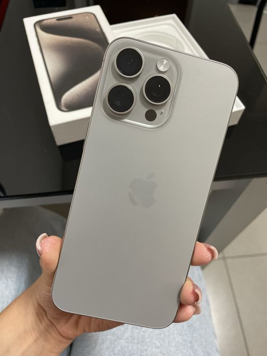 Iphone 15 pro max 512GB Natural Titanium com fatura e garantia