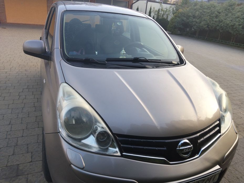 Авто Nisan Note 2012