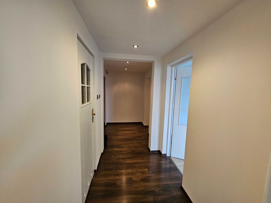 Sprzedam mieszkanie 3-pokojowe Brynów, V piętro, 67m² - bezpośrednio