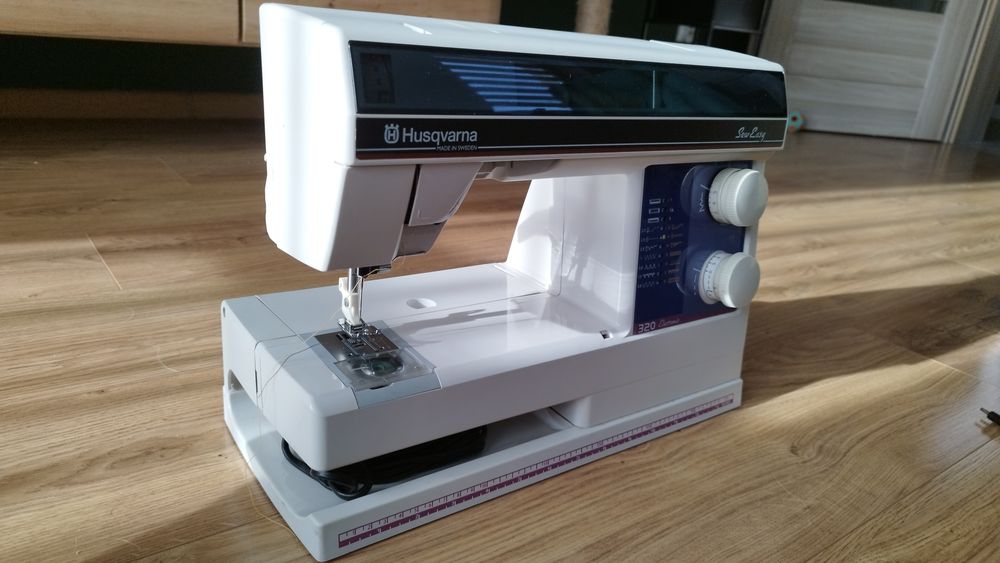 Maszyna do szycia Husqvarna Viking 320