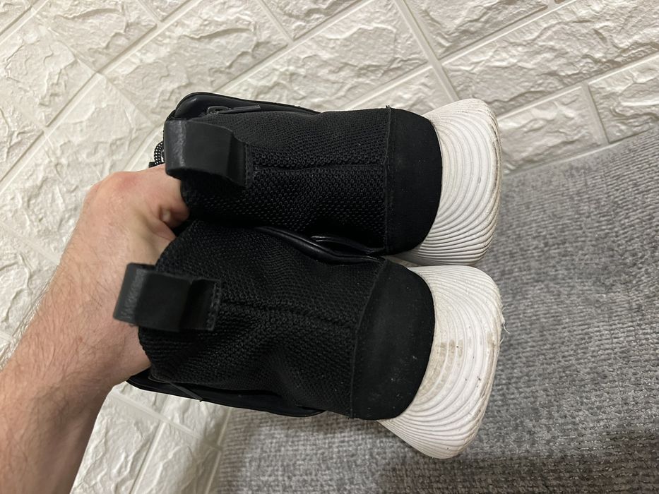 Класичні кросівки Zara man ecco