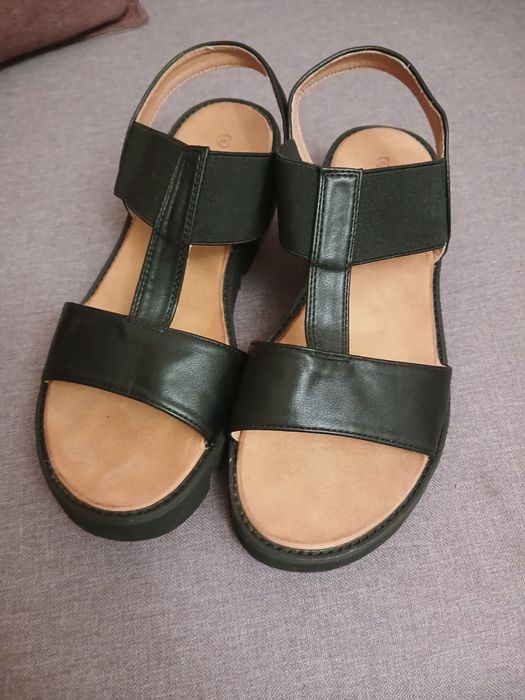 Сандалі жіночі фірми Heavenly feet