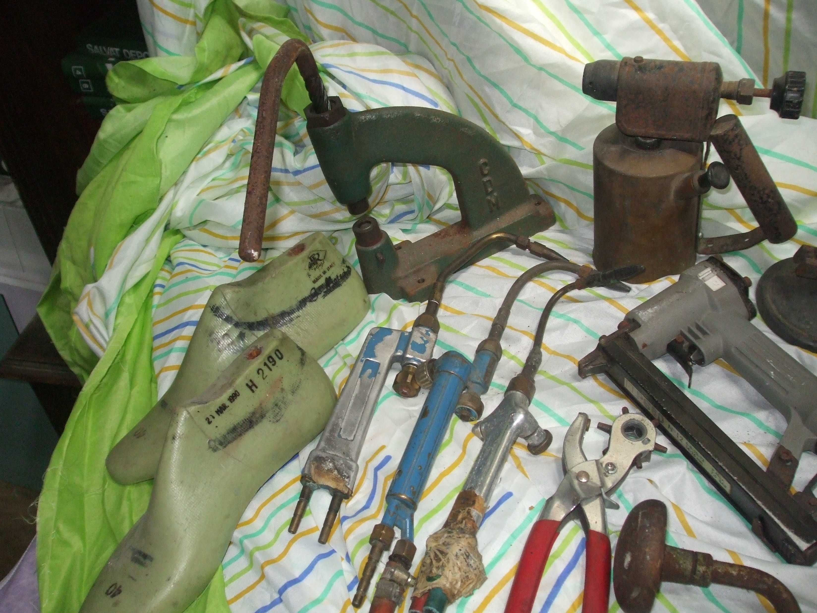 Lote de 15 peças ferramentas antiguidades