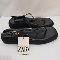 Шкіряні сандалі Zara