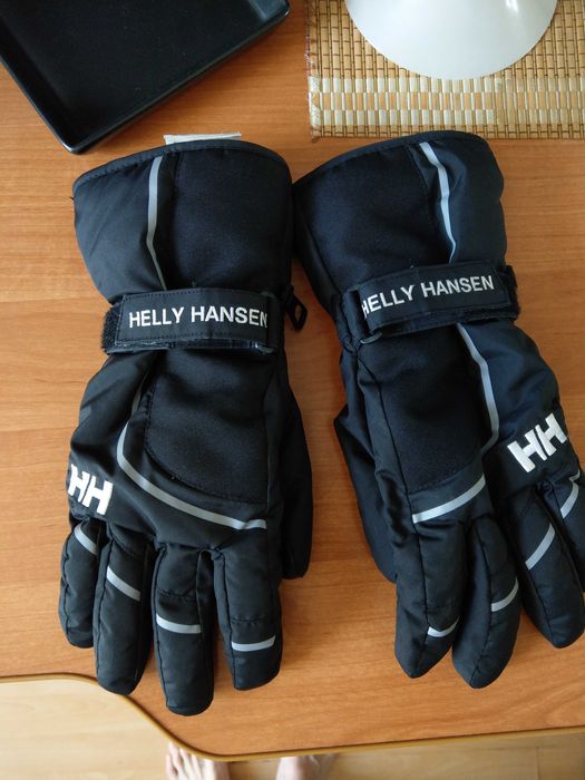 rekawice narciarskie HellyHansen