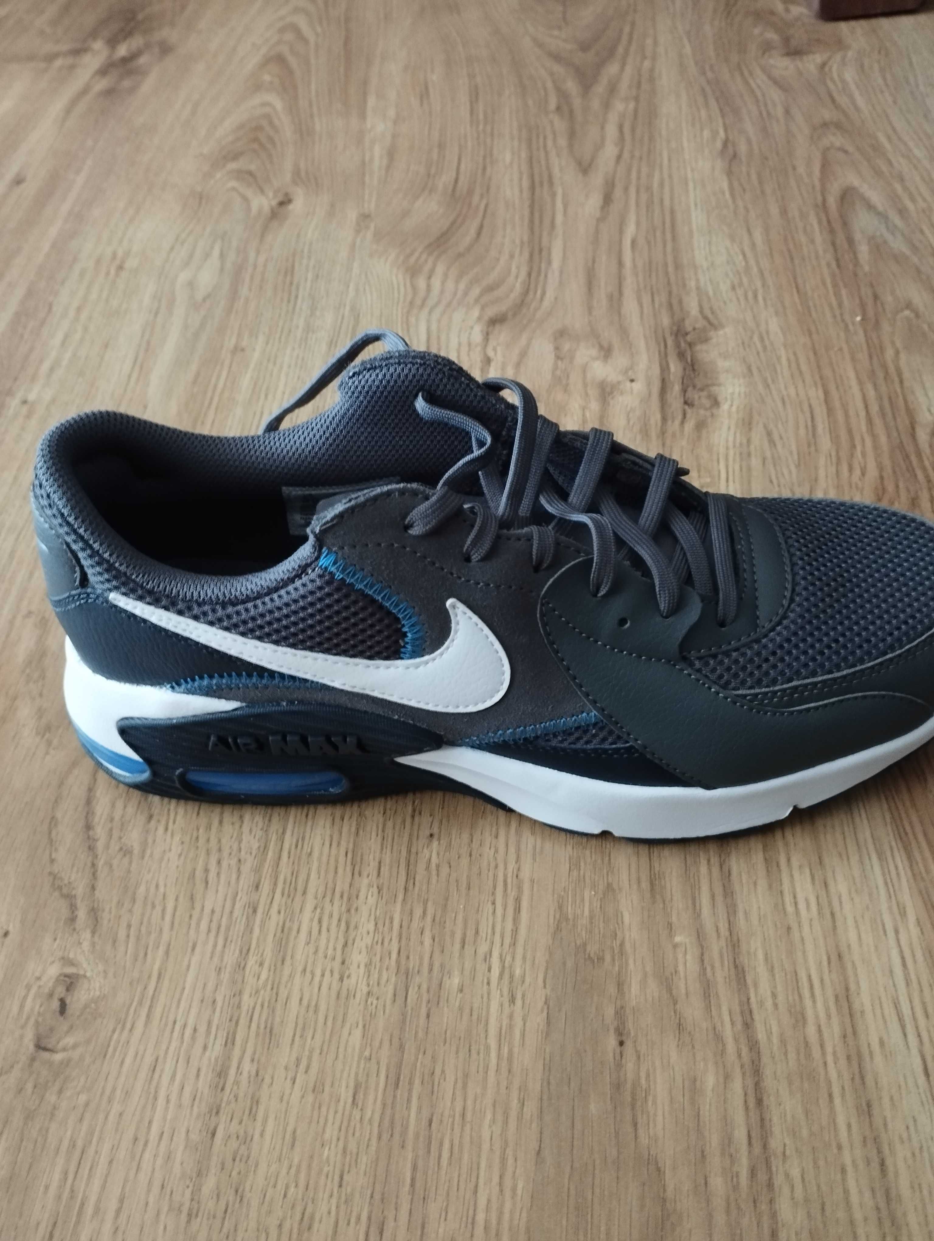 Buty Nike airmax EXCEE 42