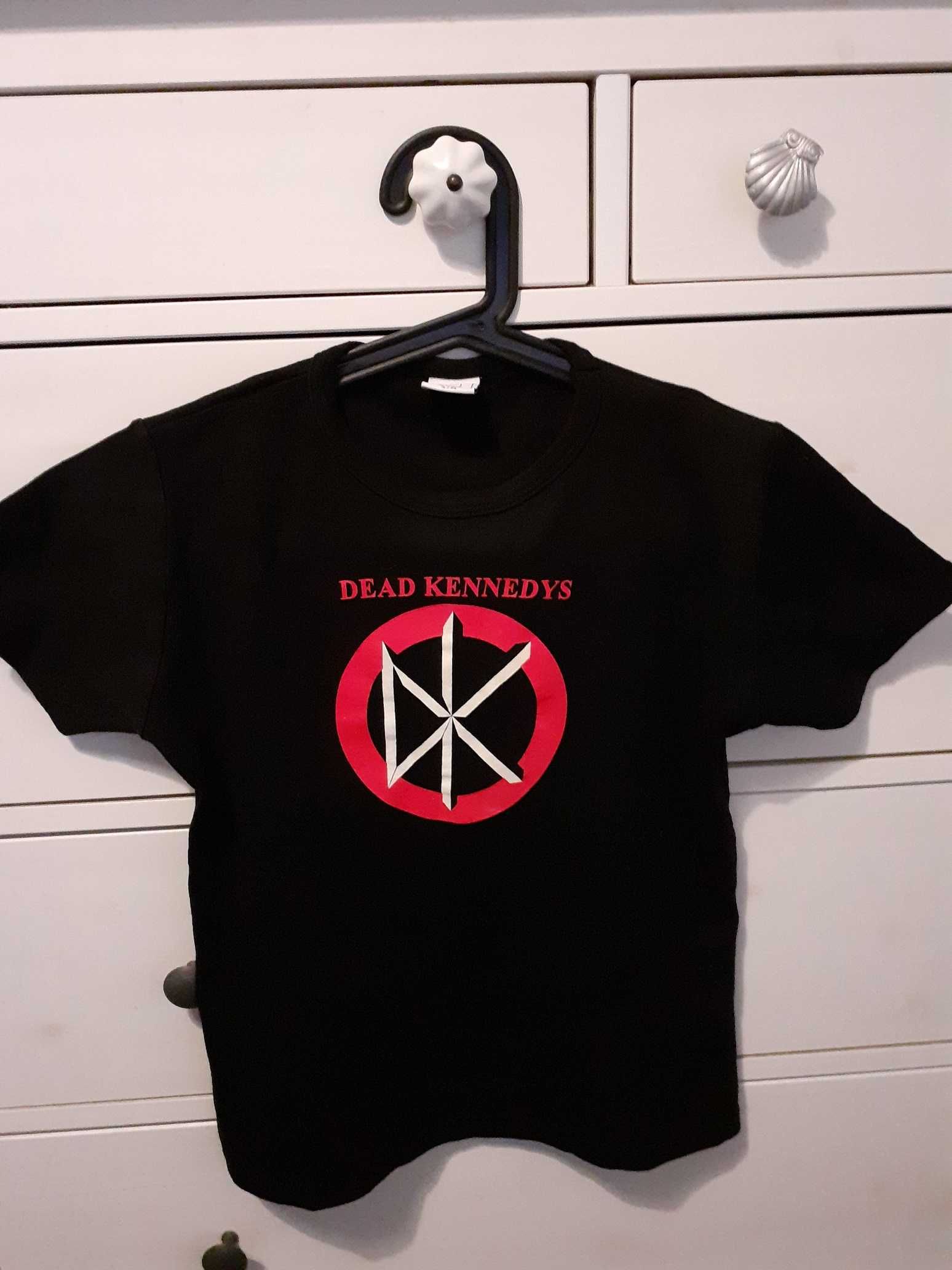 T-shirt Dead Kennedys senhora