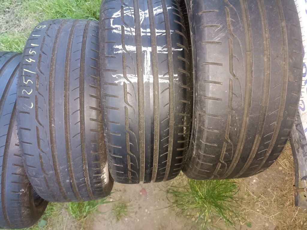 Opony używane 225/45/19 dunlop