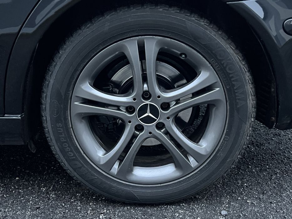 Mercedes-Benz E-Class W211 2.7CDI