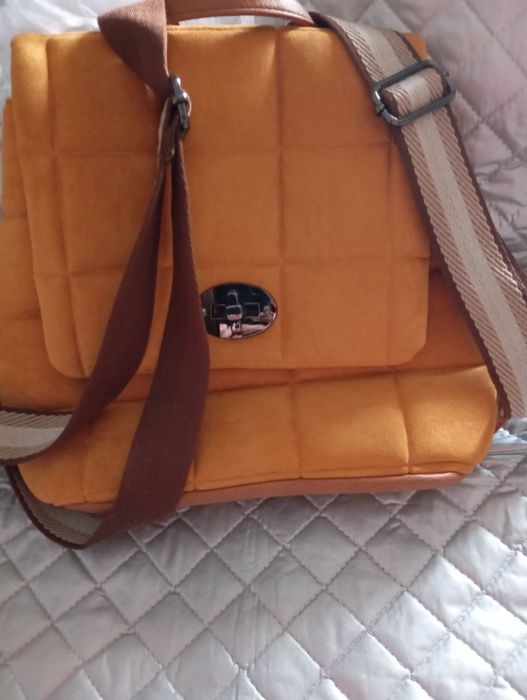 Artigos a bom preço. Aproveitem...