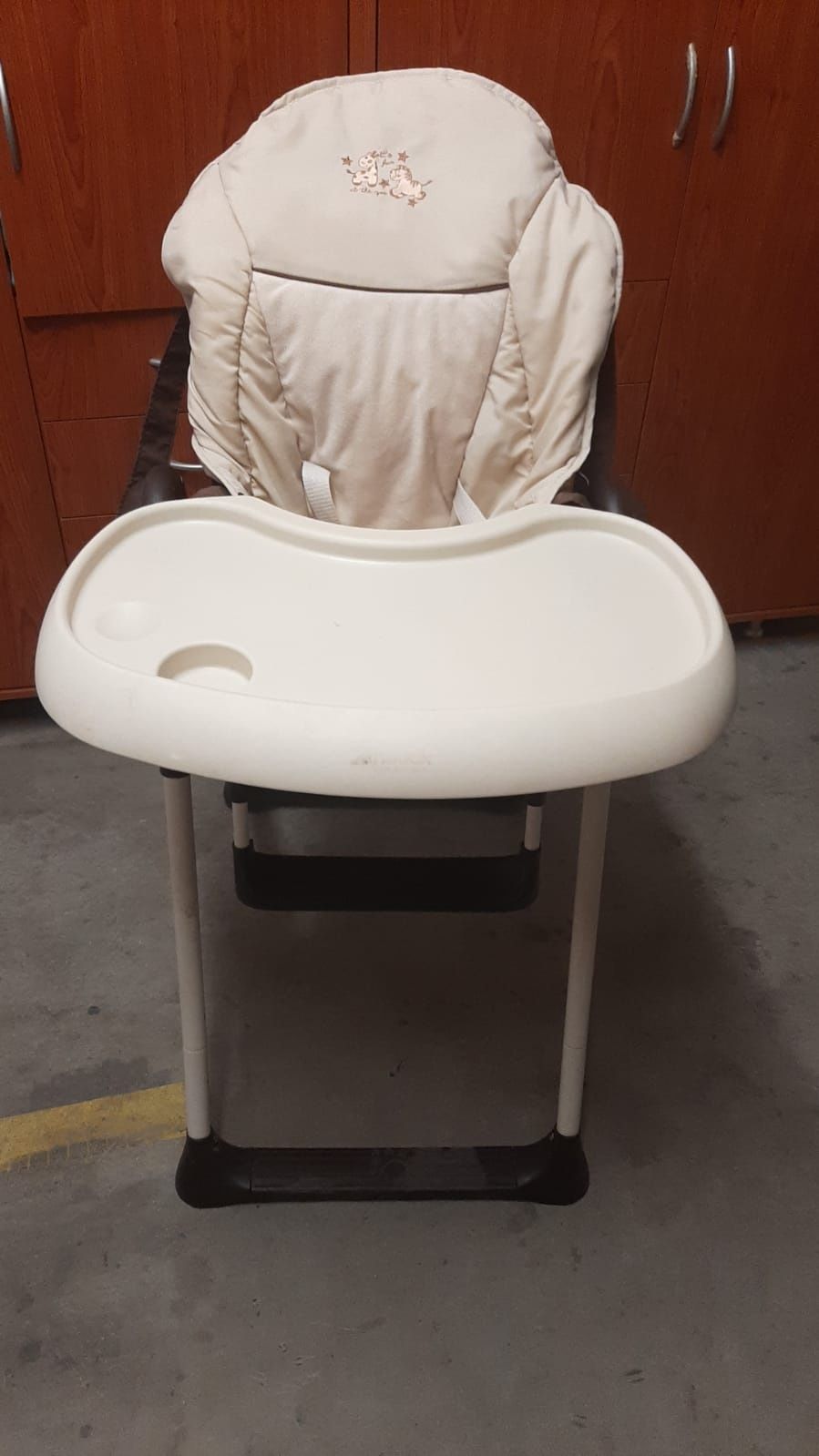 Cadeira para dar Papa / Refeição ao Bebe e / ou Criança