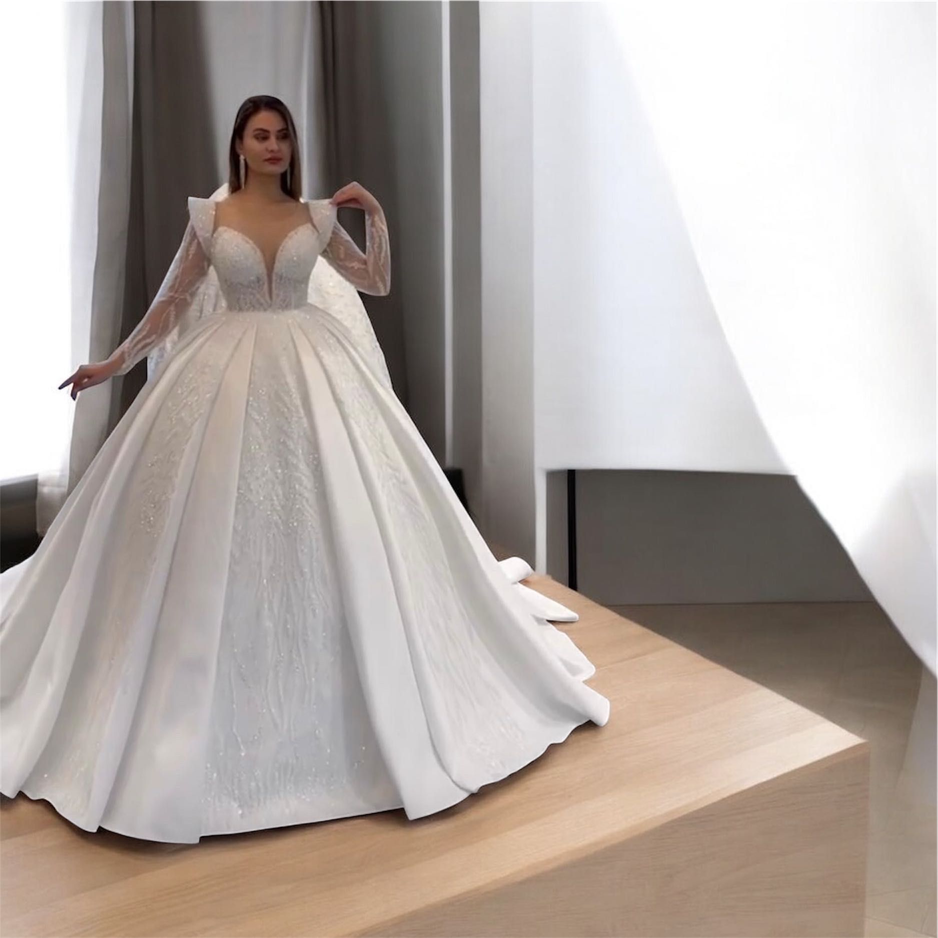 Vestido de Noiva Luxo – Princesa dos Sonhos