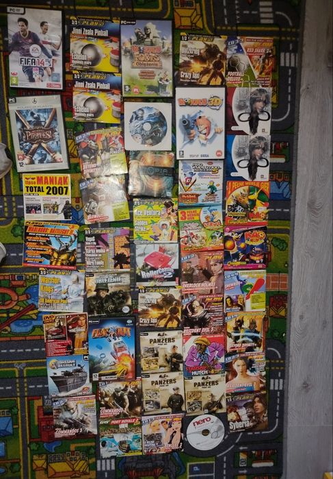 Zestaw gier na PC retro Cybermycha / Play