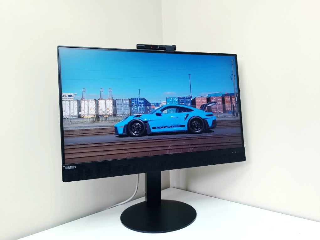Моноблок Lenovo ThinkCentre M920z/i3-8100/8GB/256GB/24"/IPS
