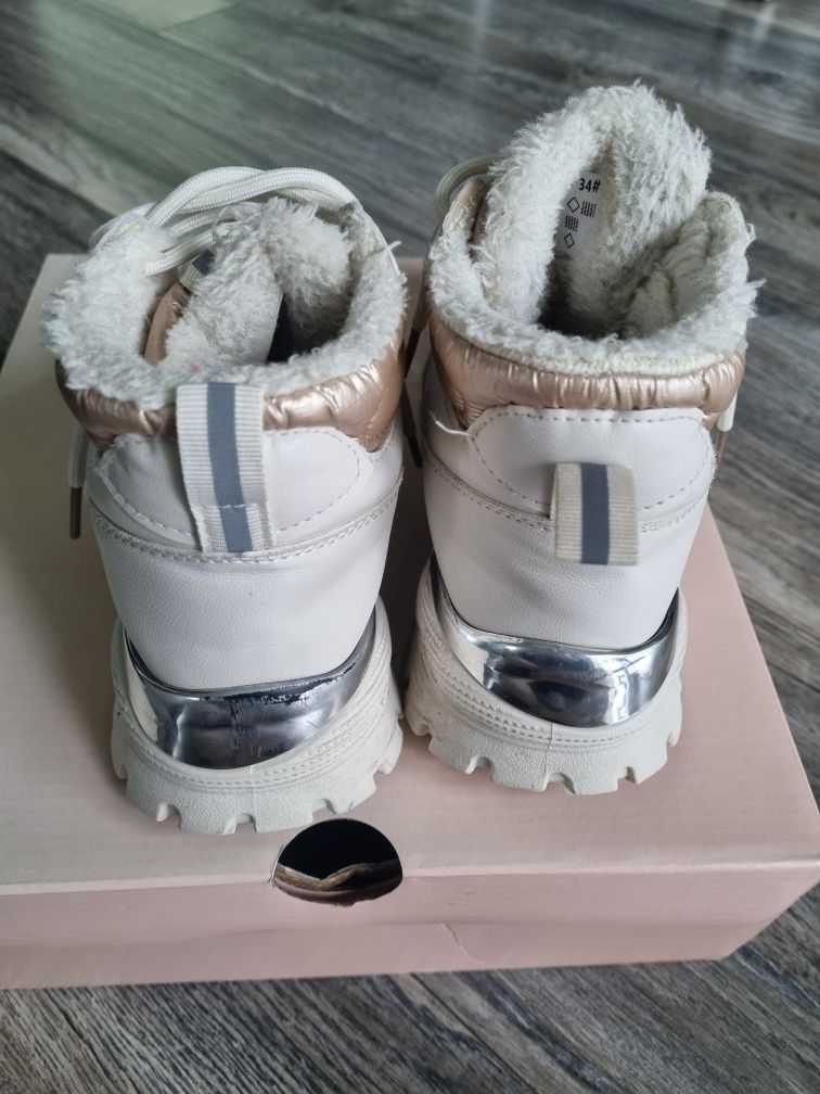 Ocieplane buty śniegowce Dee Zee