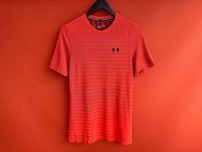 Under Armour оригинал мужская спортивная футболка размер S БУ