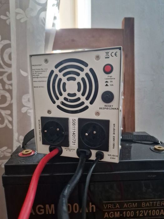Джерело безперебійного живлення Volt Polska SINUS PRO 800 E 12V/230V